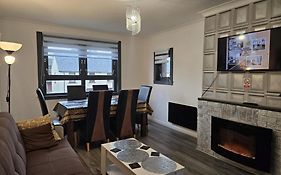 Regina Apartment In Fort William