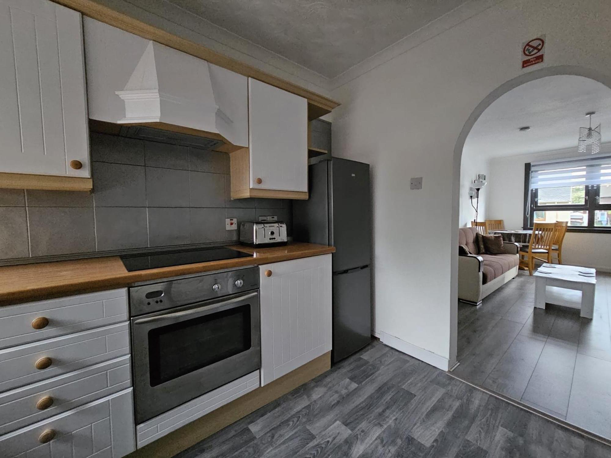 Regina Apartment In Fort William Exterior photo