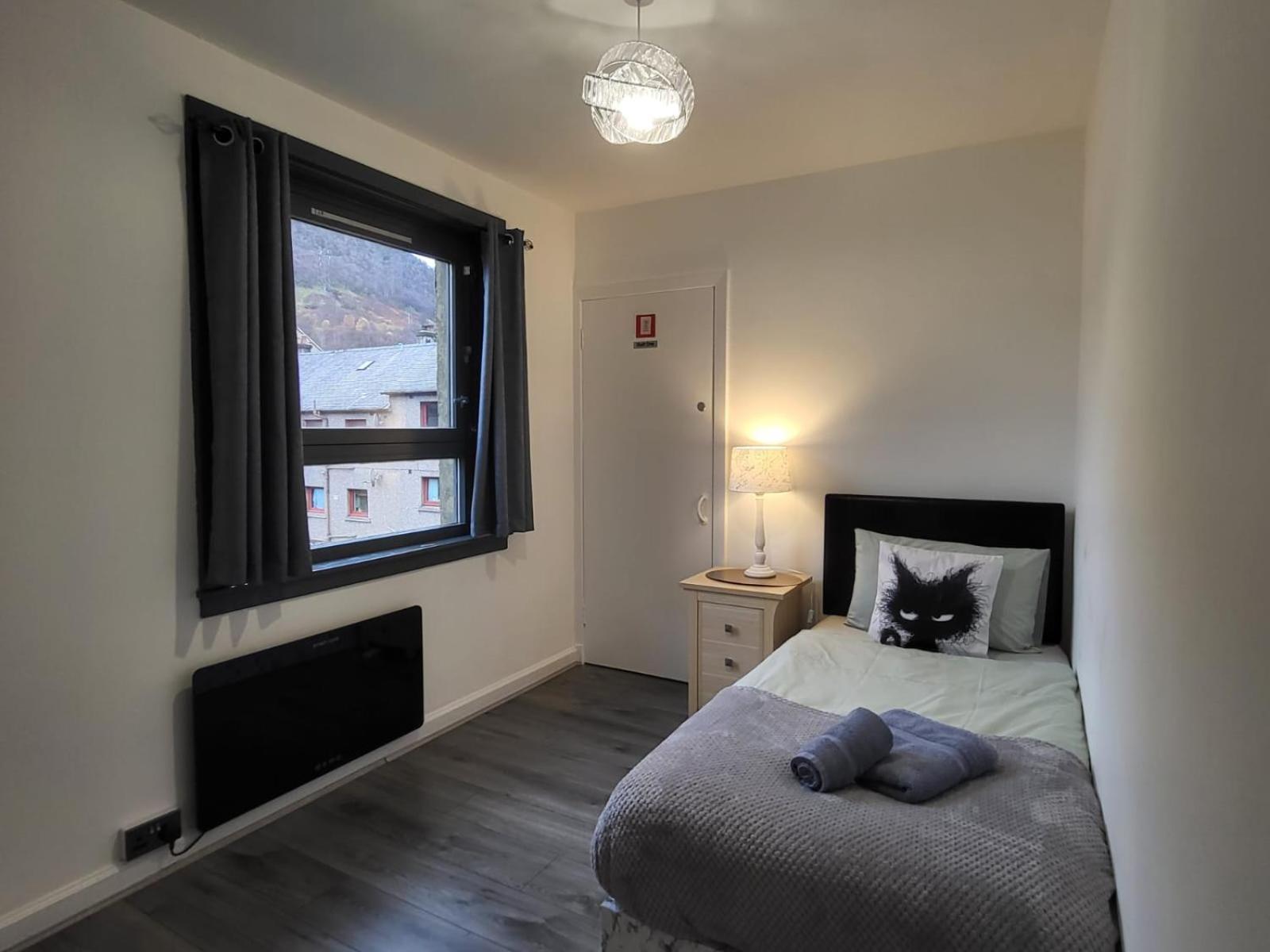 Regina Apartment In Fort William Exterior photo