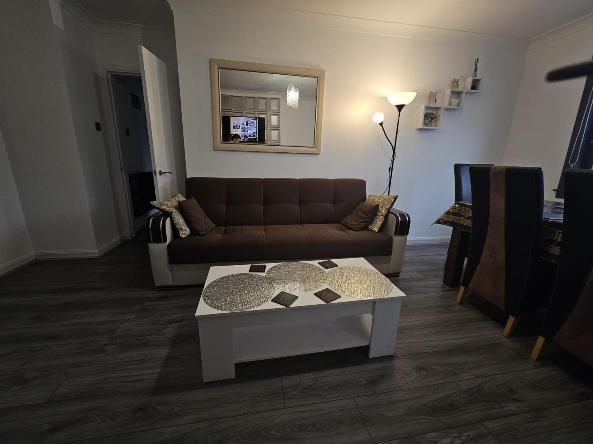Regina Apartment In Fort William Exterior photo