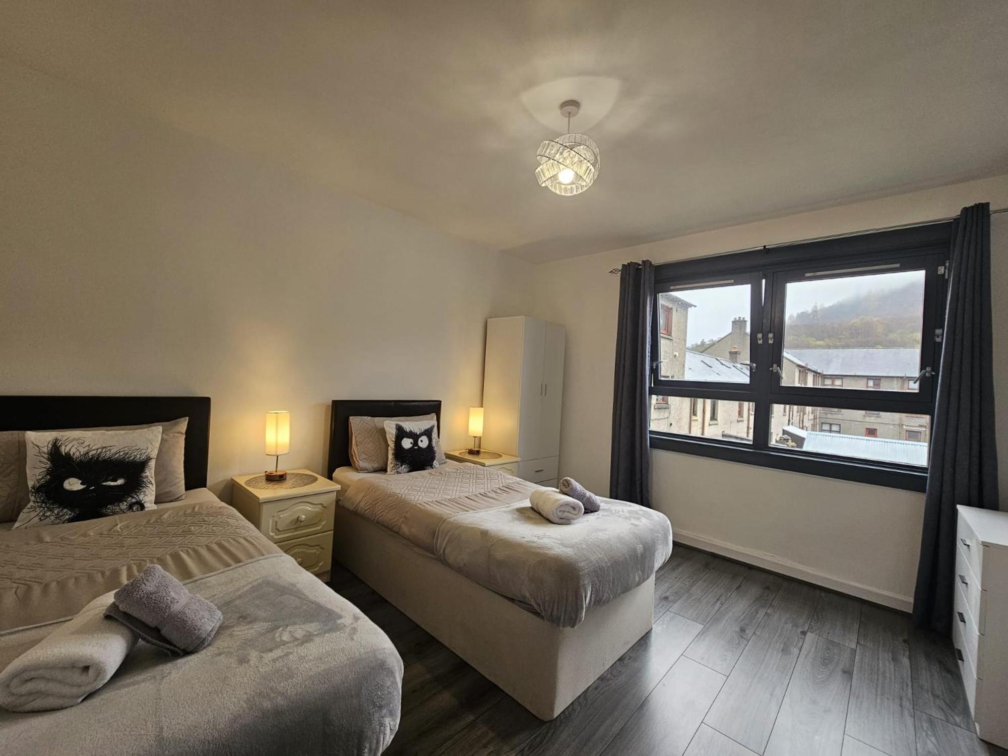 Regina Apartment In Fort William Exterior photo